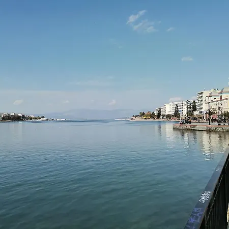 Ampotis Luxury By The Sea Lejlighed