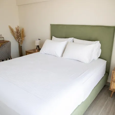 Ampotis Luxury By The Sea Lejlighed
